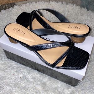 Women’s Brand New Never Worn Alfani Black Croc Open Toe Sandals